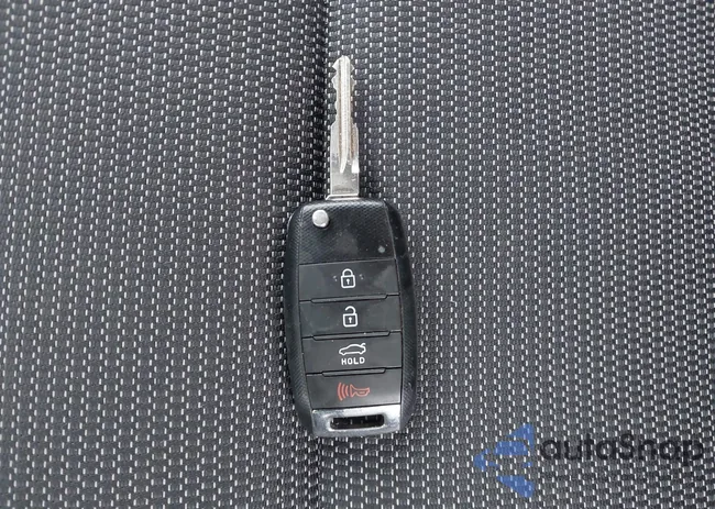 3KPFK4A78HE095370: 43751295