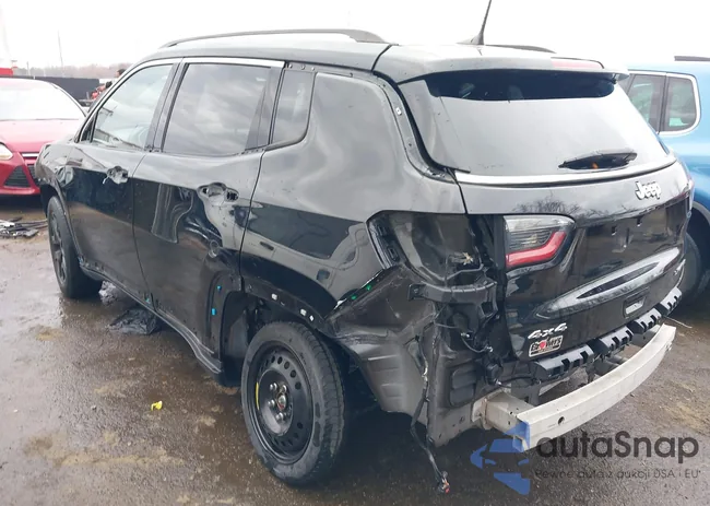 3C4NJDCB7JT340659: 43751419