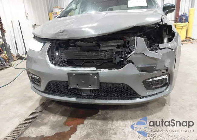 2C4RC1BG9SR554791: 43751554