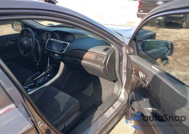 1HGCR2F74HA291919: 43751614