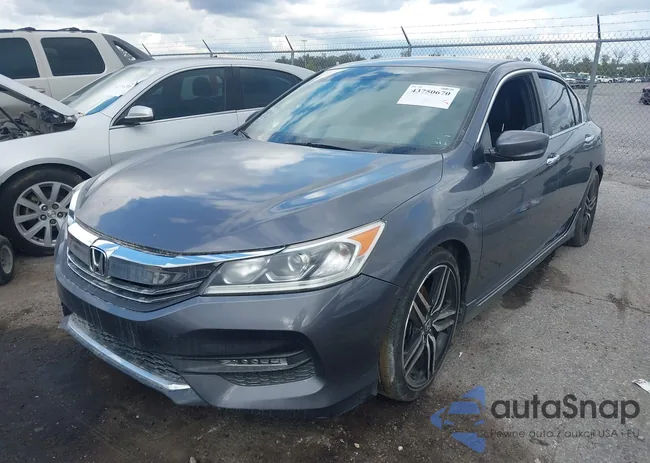 1HGCR2F1XHA069106: 43750670