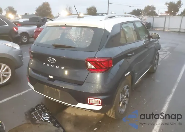 KMHRC8A34RU321403: 43752092