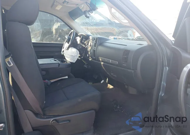 1GCRCSE09DZ378712: 43752192