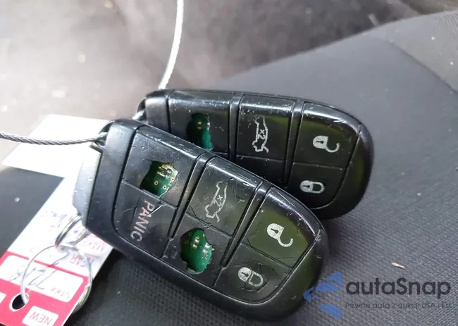 2C3CDZAG0HH522527: 43752211