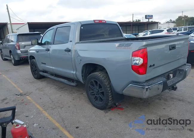 5TFDW5F16JX773318: 43752235