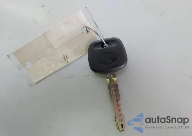 2T1BURHE3HC800651: 43752248