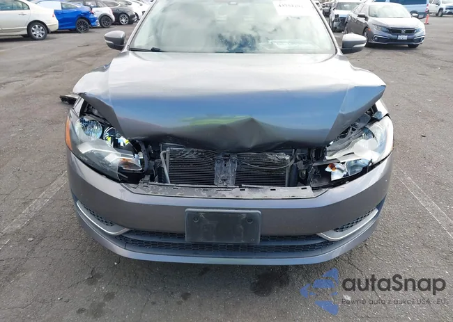 1VWBT7A37EC073418: 43752292