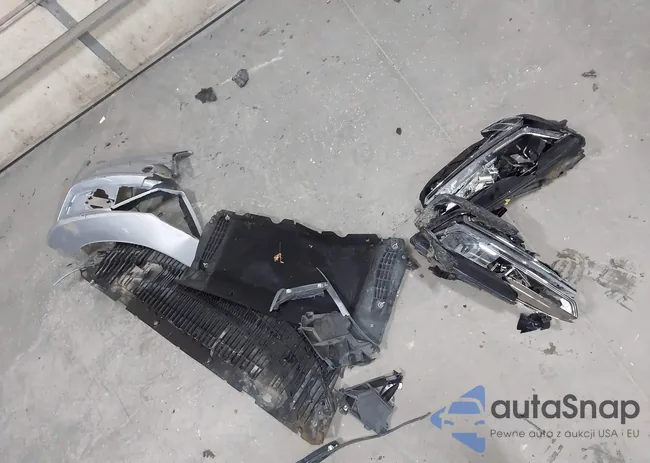 WAU22AFC7HN021451: 43752351