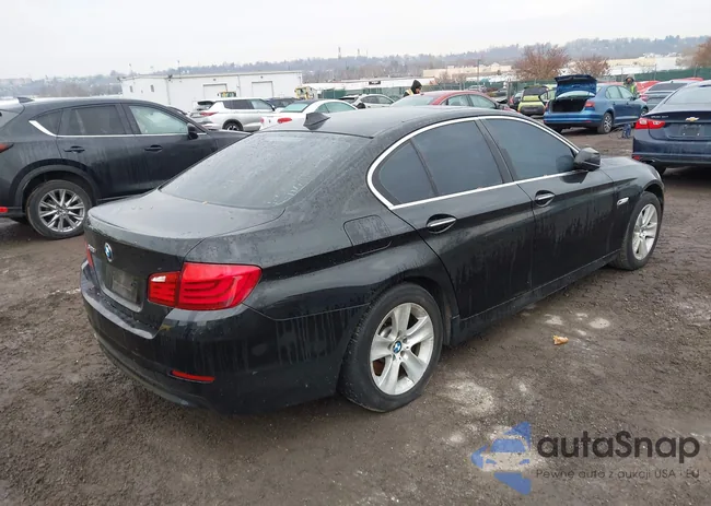 WBAFR1C58BC737653: 43752355