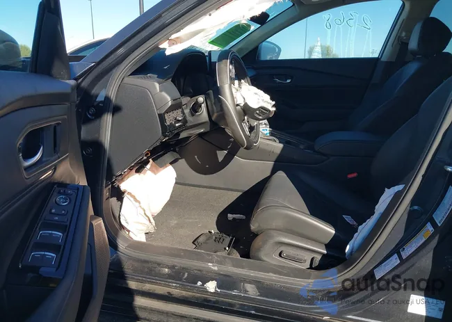 1HGCY2F8XSA039188: 43752368