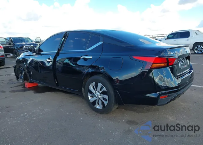 1N4BL4BV2MN304428: 43752370