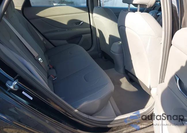 KMHLM4AG2NU352416: 43752502