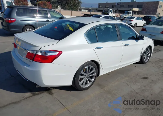 1HGCR2F57FA022809: 43752524