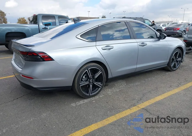 1HGCY2F58SA049725: 43752592