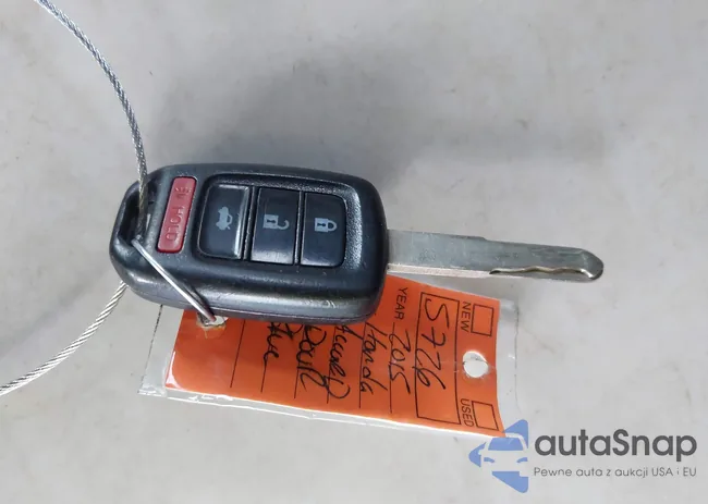 1HGCR2F54FA184347: 43752625