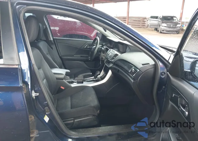 1HGCR2F54FA184347: 43752625