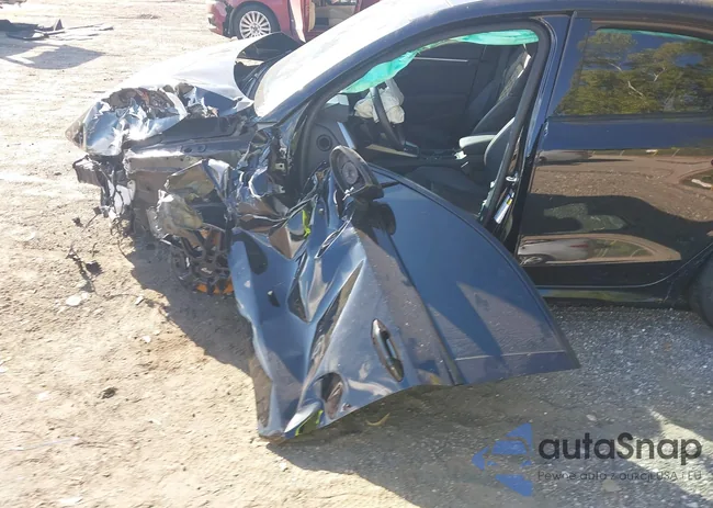 WAUH3DGY6RA017581: 43751680