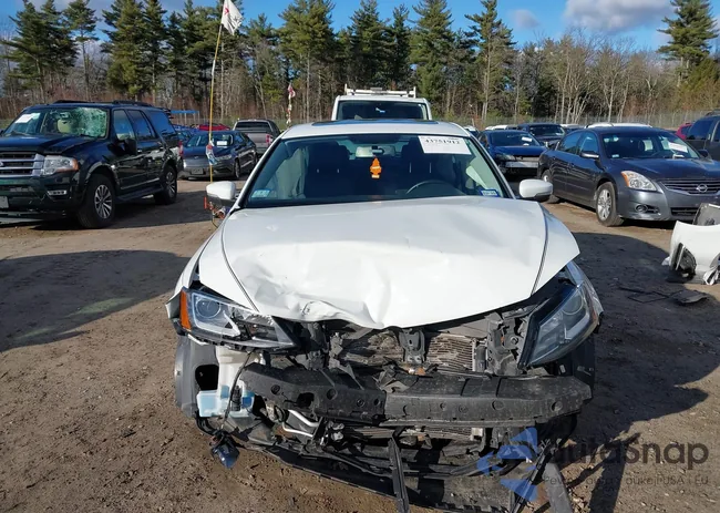 3VWD07AJ9FM357231: 43751912