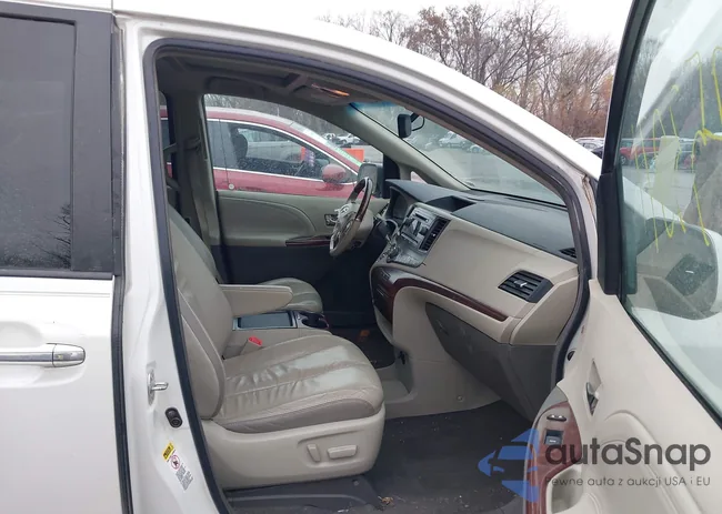 5TDYK3DC9BS081552: 43753071