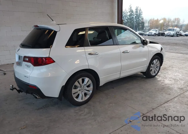 5J8TB1H5XCA800768: 43753147