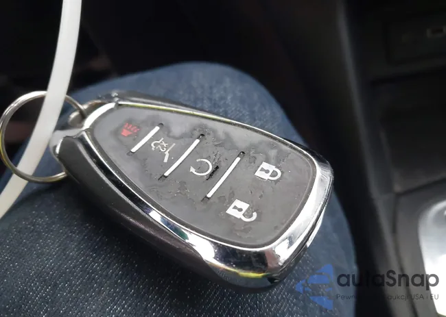 2GNAXUEV4K6222070: 43753170