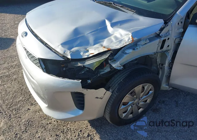 3KPA24AB0JE079409: 43753294