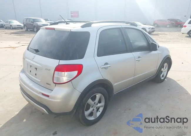 JS2YB413685109418: 43753445