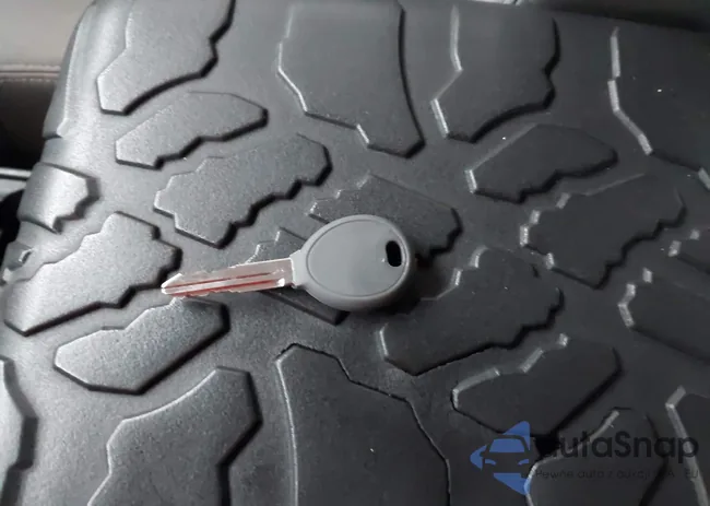 1J4GA391X9L722199: 43753549