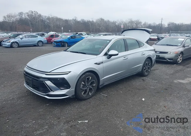 KMHL64JA5RA380899: 43753594