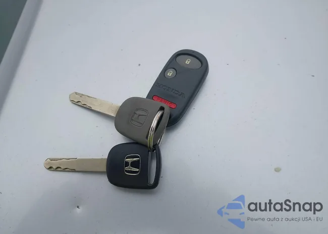 2HGES16504H559446: 43752628