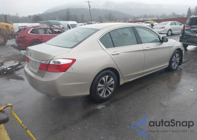 1HGCR2F36FA090825: 43752825