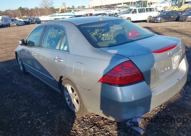 1HGCM56837A199546: 43752871