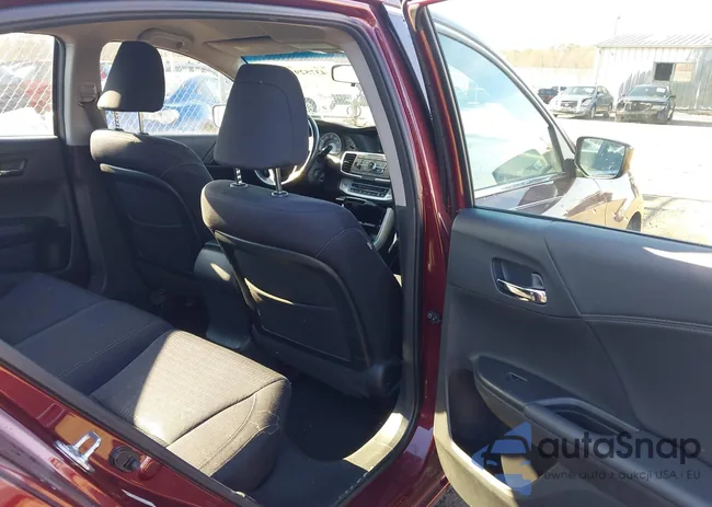 1HGCR2F55DA142184: 43752910