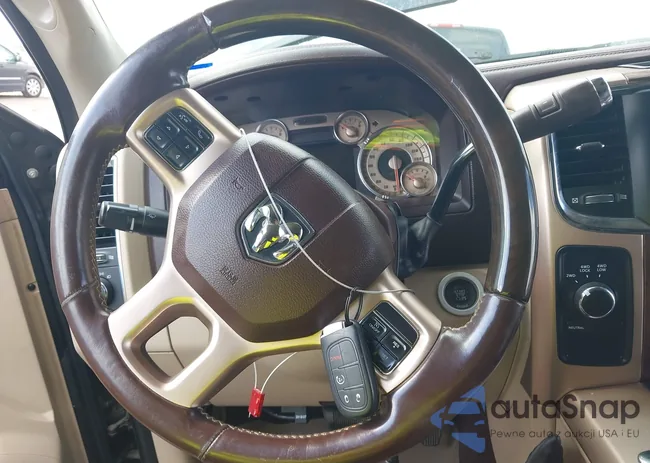 3C6UR5PLXDG594724: 43752923