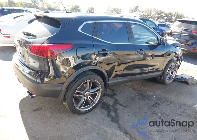 JN1BJ1CP8JW106721: 43752936