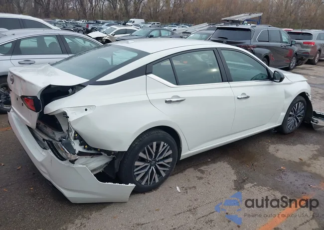 1N4BL4DV8SN312284: 43752988