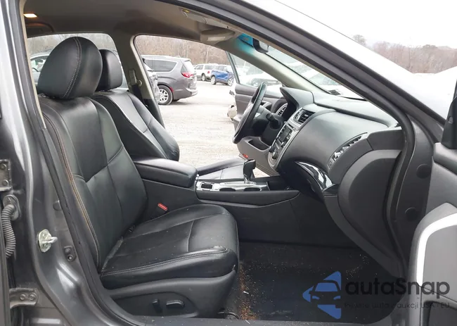 1N4AL3AP1HC145105: 43754087