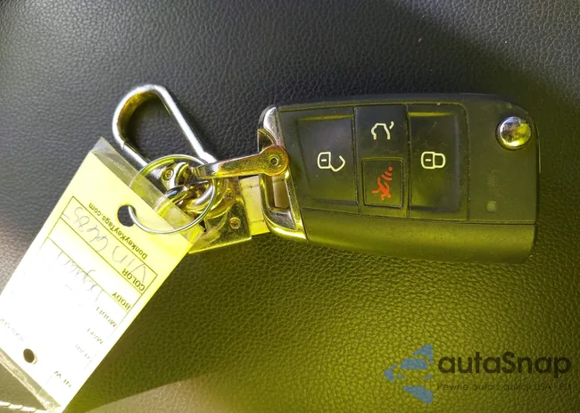 3VV3B7AX6MM126685: 43754473