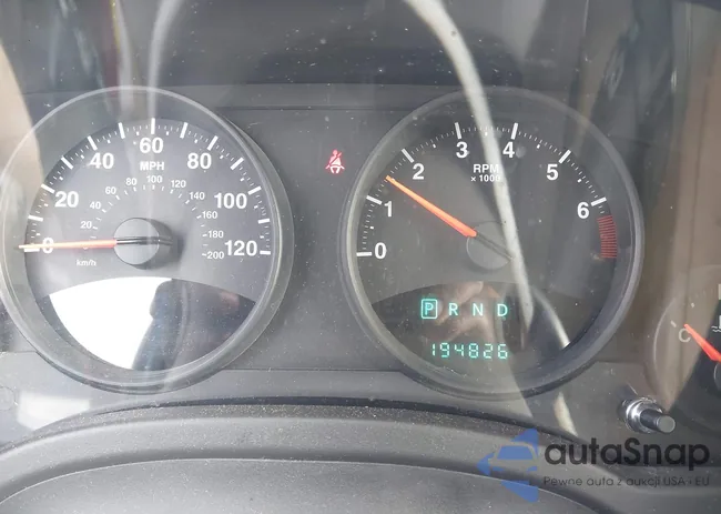 1J4NT4FB8AD549592: 43754562