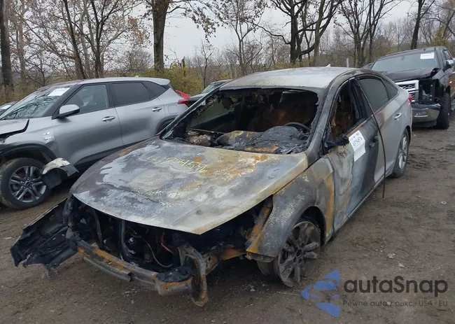 5NPE24AF6GH322701: 43754576