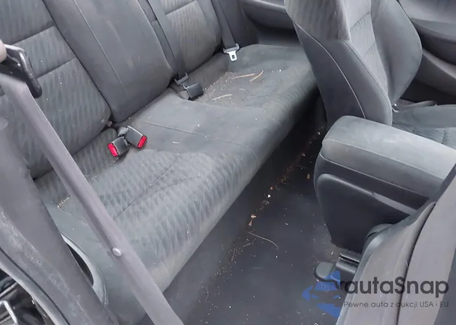 2HGFG1B86AH522693: 43753625