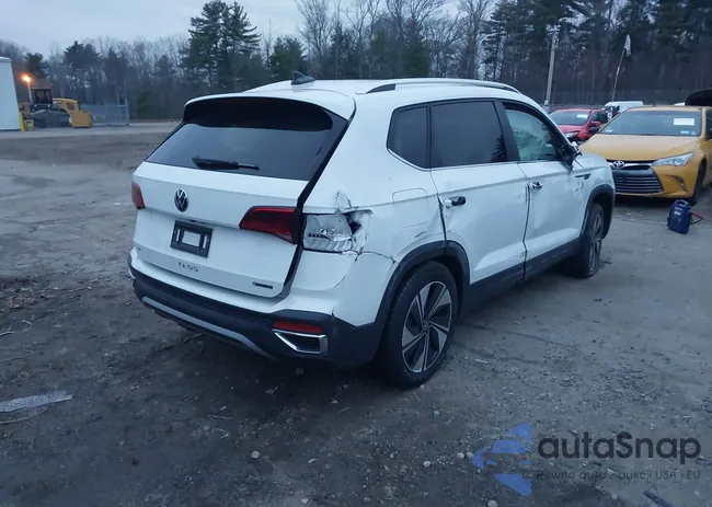 3VVUX7B23RM060774: 43753656