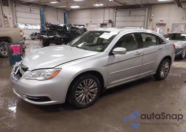 1C3BC1FG6BN539257: 43753693