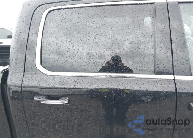 1C6SRFHM7NN440808: 43753798