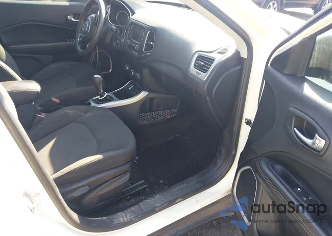 3C4NJCAB3JT309020: 43753829