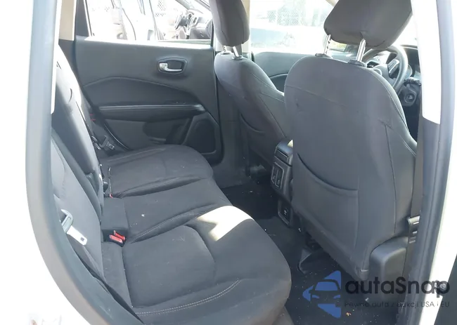 3C4NJCAB3JT309020: 43753829