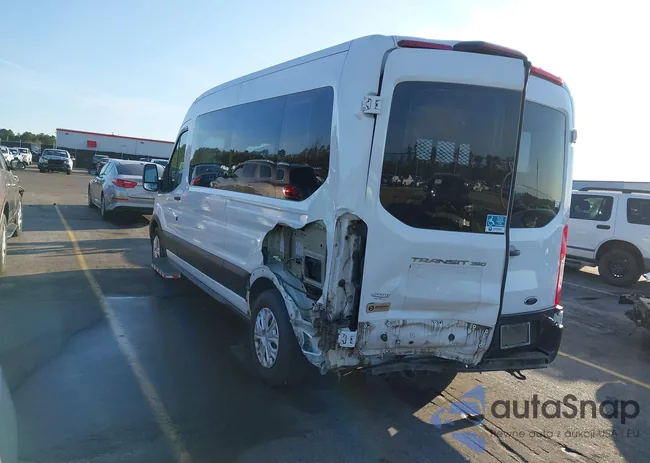 1FDAX2C88MKA75614: 43753863