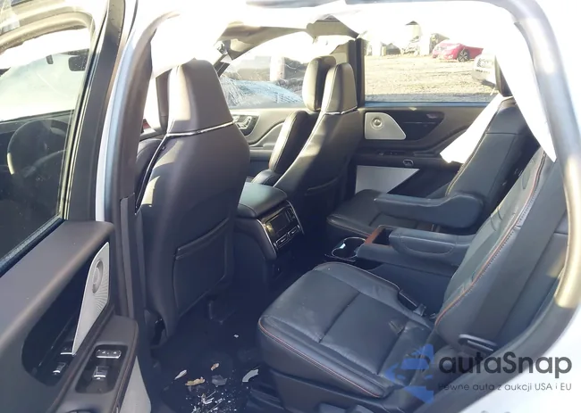 5LM5J9XC1SGL21992: 43753874