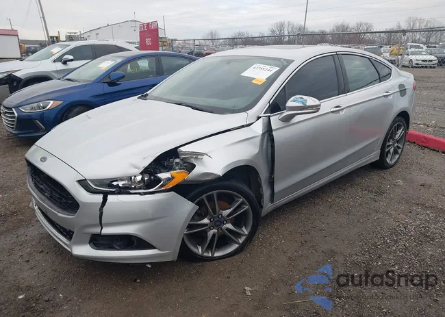 3FA6P0D9XGR373884: 43755244