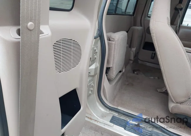 1FTZR15V7XPC10698: 43755327